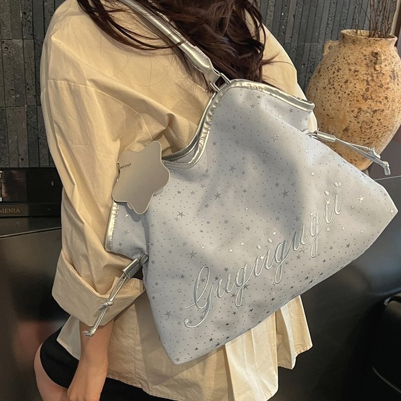 حقيبة كتف نسائية بنمط النجوم،  - مراجعة Structured Handbag Work وسعره